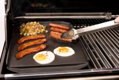 Broil King Grillplatte / Gusseisen Plancha Für Baron (ersetzt 2 Grillroste) -Broil King Geschaft Broil King Baron Gusseisen Grillplatte Baron 2 Roste 11342