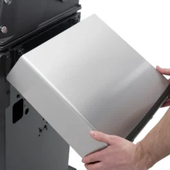 Broil King Baron 490 Black Gasgrill Inkl. Drehspieß - Modell 2023 - SMART Deal Inkl. Grillfürst Grill Control -Broil King Geschaft Broil King Gasgrill 875282 BARON490 FOLDING SHELF 01