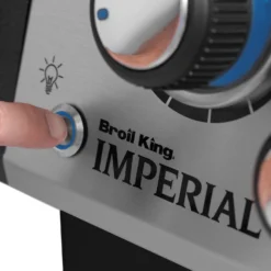 Broil King Imperial 590 IR Black Gasgrill - Modell 2023 - SMART Deal Inkl. Grillfürst Grill Control 25 Broil King Imperial 590 IR Black Gasgrill - Modell 2023 - SMART Deal Inkl. Grillfürst Grill Control -Broil King Geschaft Broil King Imperial 590 IR Beleuchtung Knopf