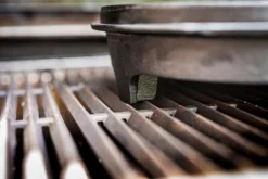 Grillfürst Dutch Oven Set BBQ Edition DO2 - X-DEAL Inkl. Tragetasche / Aufbewahrungstasche, Gusseisen Pflege Und Deckelheber 21 Grillfürst Dutch Oven Set BBQ Edition DO2 - X-DEAL Inkl. Tragetasche / Aufbewahrungstasche, Gusseisen Pflege Und Deckelheber -Broil King Geschaft Grillfuerst Dutch Oven Fuesse 2