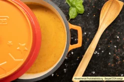 Grillfürst Emaillierter Dutch Oven Ohne Füsse DO4 - Blau -Broil King Geschaft Grillfuerst Dutch Oven emailliert Beispiel DO4 orange Suppe 2