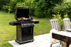 Napoleon Rogue 425 Gasgrill Mit Seitenbrenner Und Heckbrenner Inkl. Drehspieß 34 Napoleon Rogue 425 Gasgrill Mit Seitenbrenner Und Heckbrenner Inkl. Drehspieß -Broil King Geschaft Napoleon Gasgrill Rogue 425 Hero Lifestyle Drehspiess