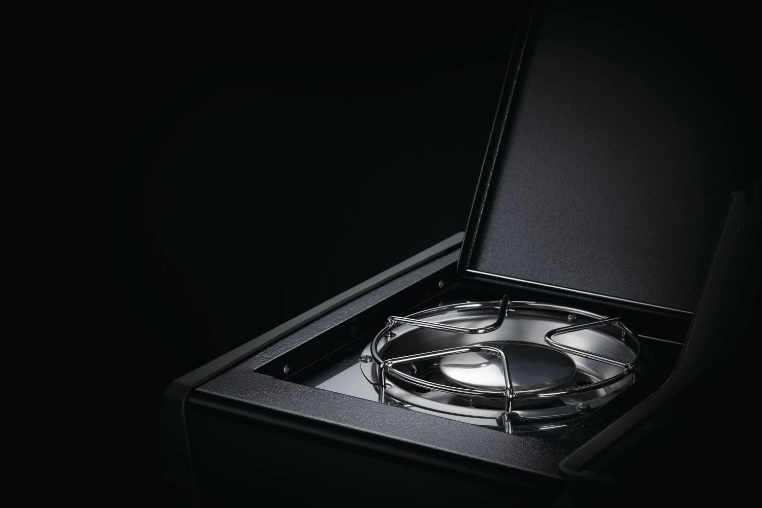 Napoleon Rogue 425 Gasgrill Mit Seitenbrenner Und Heckbrenner Inkl. Drehspieß 4 Napoleon Rogue 425 Gasgrill Mit Seitenbrenner Und Heckbrenner Inkl. Drehspieß – Bild 4