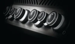 Napoleon Rogue SE 525 Gasgrill - All-black - Mit Sizzle Zone Und Heckbrenner - Grillfürst Edition Inkl. Grill Control Und Zubehörpaket - Smart Deal - Modell 2022 -Broil King Geschaft Napoleon Gasgrill SE525 Drehregler beleuchtet