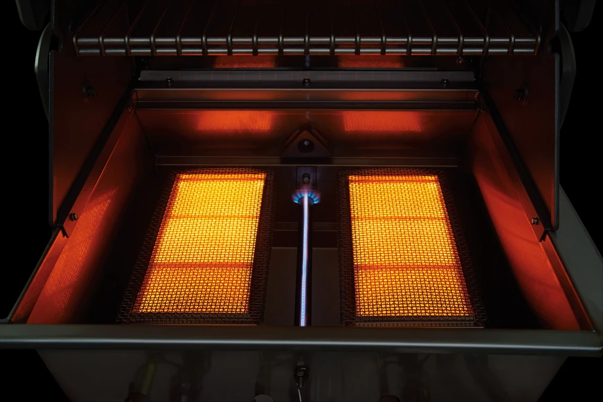 Napoleon Prestige Pro 825-3 Edelstahl Gasgrill Inkl. Drehspieß Und Bodenbeleuchtung + Gratis Napoleon TravelQ PRO285 Kompakt Gasgrill 14 Napoleon Prestige Pro 825-3 Edelstahl Gasgrill Inkl. Drehspieß Und Bodenbeleuchtung + Gratis Napoleon TravelQ PRO285 Kompakt Gasgrill – Bild 14