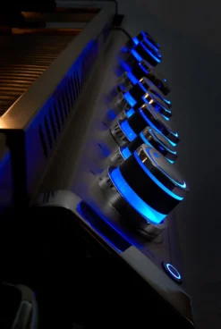 Napoleon Prestige Pro 825-3 Edelstahl Gasgrill Inkl. Drehspieß Und Bodenbeleuchtung + Gratis Napoleon TravelQ PRO285 Kompakt Gasgrill 37 Napoleon Prestige Pro 825-3 Edelstahl Gasgrill Inkl. Drehspieß Und Bodenbeleuchtung + Gratis Napoleon TravelQ PRO285 Kompakt Gasgrill -Broil King Geschaft Napoleon Prestige Pro beleuchtere Drehregler blau