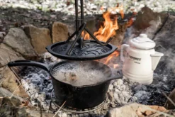 Petromax Gusseiserne Kasserolle Mit Deckel Kr1 18 Petromax Gusseiserne Kasserolle Mit Deckel Kr1 -Broil King Geschaft Petromax Kasserolle kr1 Deckelheber