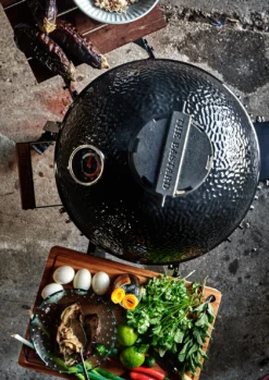 The Bastard Keramikgrill Classic Medium - Complete - Schwarz Glänzend - Modell 2023 28 The Bastard Keramikgrill Classic Medium - Complete - Schwarz Glänzend - Modell 2023 -Broil King Geschaft The Bastard Classic Medium Keramikgrill Seitenablagen