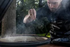 The Bastard Keramikgrill Urban XL - Complete - Schwarz Matt - Modell 2023 20 The Bastard Keramikgrill Urban XL - Complete - Schwarz Matt - Modell 2023 -Broil King Geschaft The Bastard Keramikgrill Urban XL Dichtung