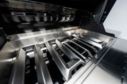 Outdoorchef Dualchef 425 G BZ Gasgrill Mit Blazing Zone Infrarotbrenner + DGS Gusseisen Grillrost 2 Stk.+ DGS Gemüse Grillrost 2 Stk. 30 Outdoorchef Dualchef 425 G BZ Gasgrill Mit Blazing Zone Infrarotbrenner + DGS Gusseisen Grillrost 2 Stk.+ DGS Gemüse Grillrost 2 Stk. -Broil King Geschaft outdoorchef dualchef 425 g brenner 18 700 16 1