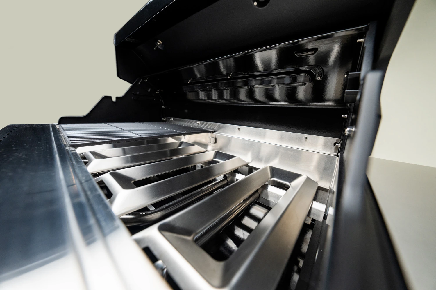 Outdoorchef Dualchef 425 G BZ Gasgrill Mit Blazing Zone Infrarotbrenner + DGS Gusseisen Grillrost 2 Stk.+ DGS Gemüse Grillrost 2 Stk. 16 Outdoorchef Dualchef 425 G BZ Gasgrill Mit Blazing Zone Infrarotbrenner + DGS Gusseisen Grillrost 2 Stk.+ DGS Gemüse Grillrost 2 Stk. – Bild 16